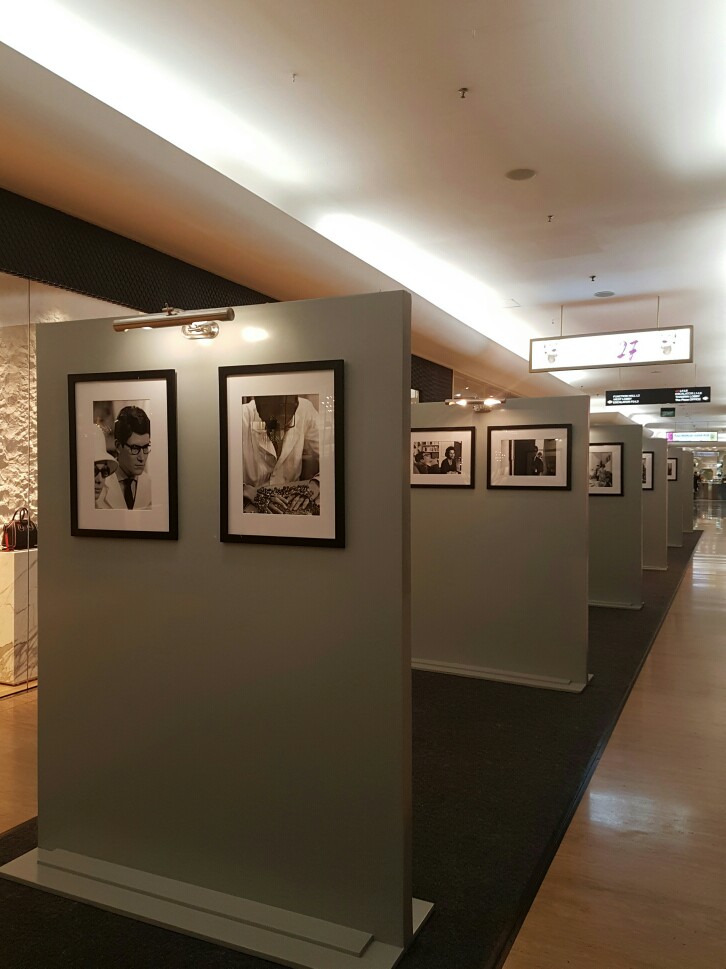 Dokumentasi Karir Seorang Yves Saint Laurent