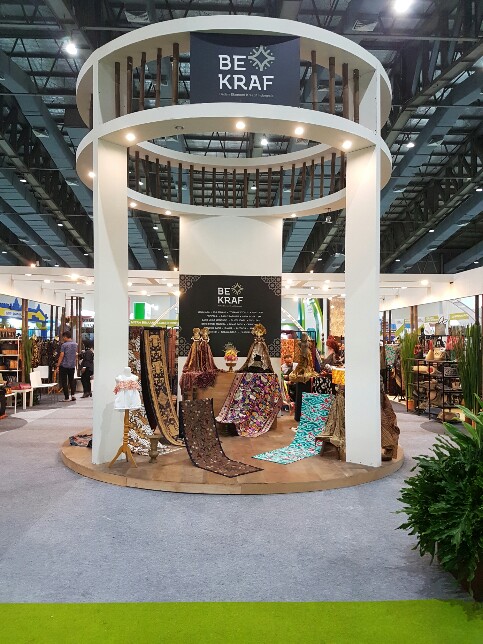 Pameran Kain Tradisional Adiwastra Nusantara 2017