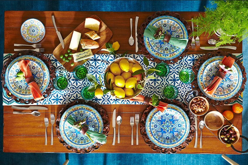 Pilihan Dekorasi Meja Makan yang Patut Anda Miliki