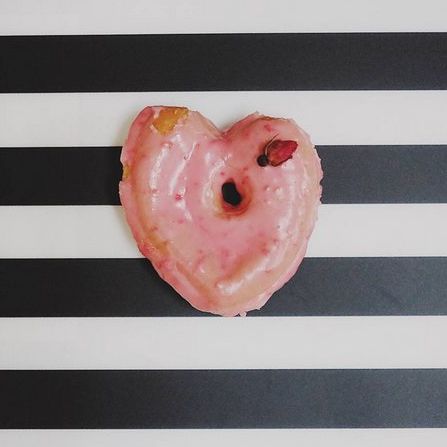 9 Hadiah Manis di Hari Valentine