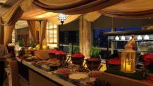 Ragam Sajian Buka Puasa di Hotel Bintang Lima Jakarta