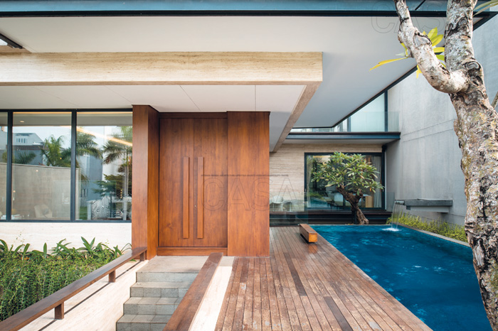 Kolam renang karya Ruang Skala Atelier