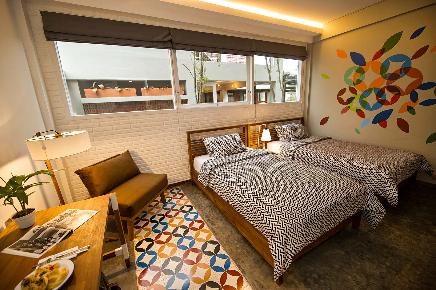 kamar Hotel Lokal tegel batik kawung