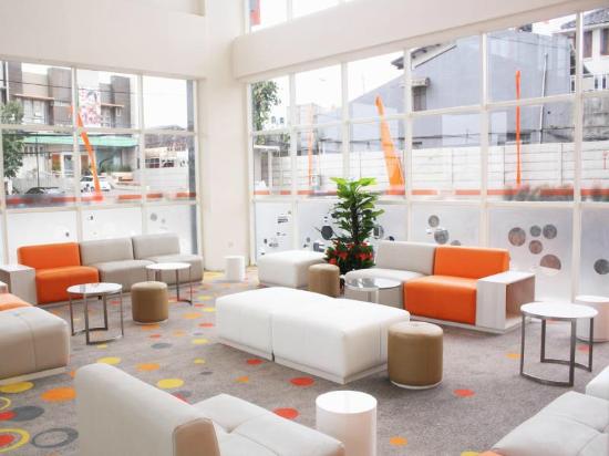 Harris Hotel & Convention, Ciumbuleuit