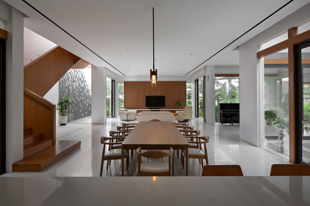 Ide Desain Rumah Tropis Dengan Tampilan Fasad Unik