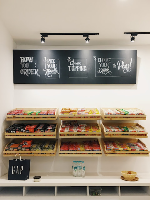 Hommie Coffee and Noodle