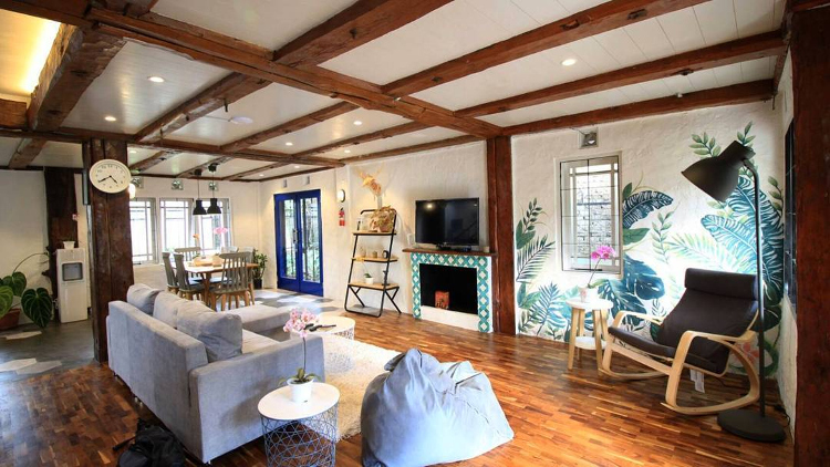 8 Airbnb di Bandung Yang Unik dan Nyaman Untuk Keluarga