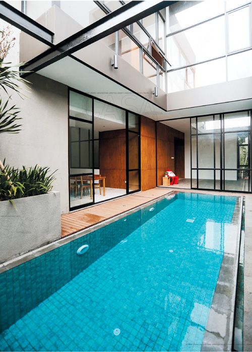 Kolam renang karya Atelier Riri