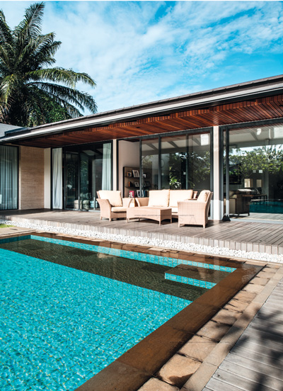 Kolam renang karya Studiokas