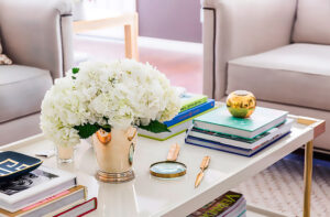 Menata Coffee Table Agar Tampil Menawan