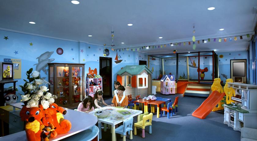 tempat bermain anak indoor di hotel mercure ancol