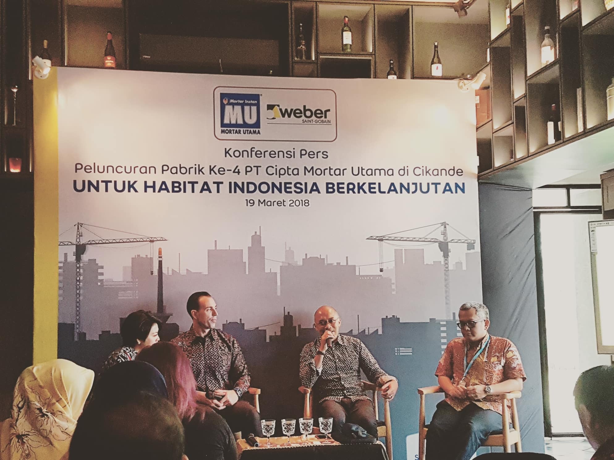 Mortar Utama Membangun Pabrik Baru yang keempat