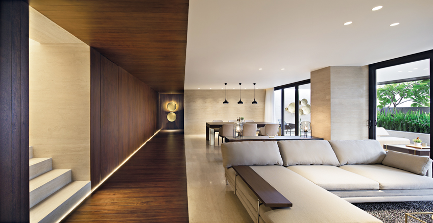 ruang keluarga lega tanpa sekat