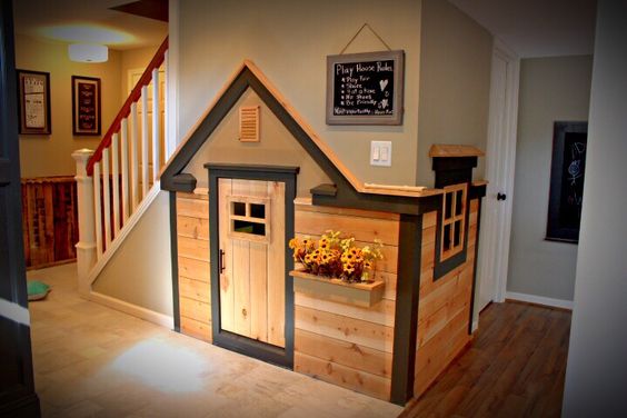 Ruang Bermain Anak untuk Desain Lemari Bawah Tangga