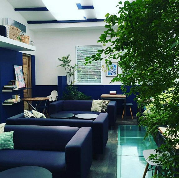 ruangan SOPHIE AUTHENTIQUE