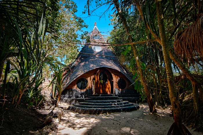 Seru! Ada Pabrik Cokelat di Nihiwatu Resort Indonesia
