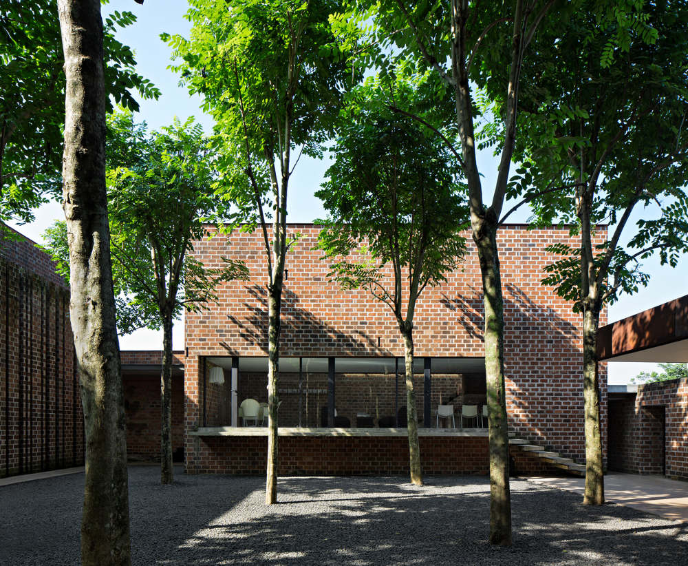 Studio Air Putih / Mario Wibowo / Archdaily