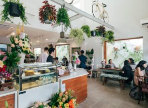 Makan dan Foto di 7 Restoran Bernuansa Kebun di Jakarta