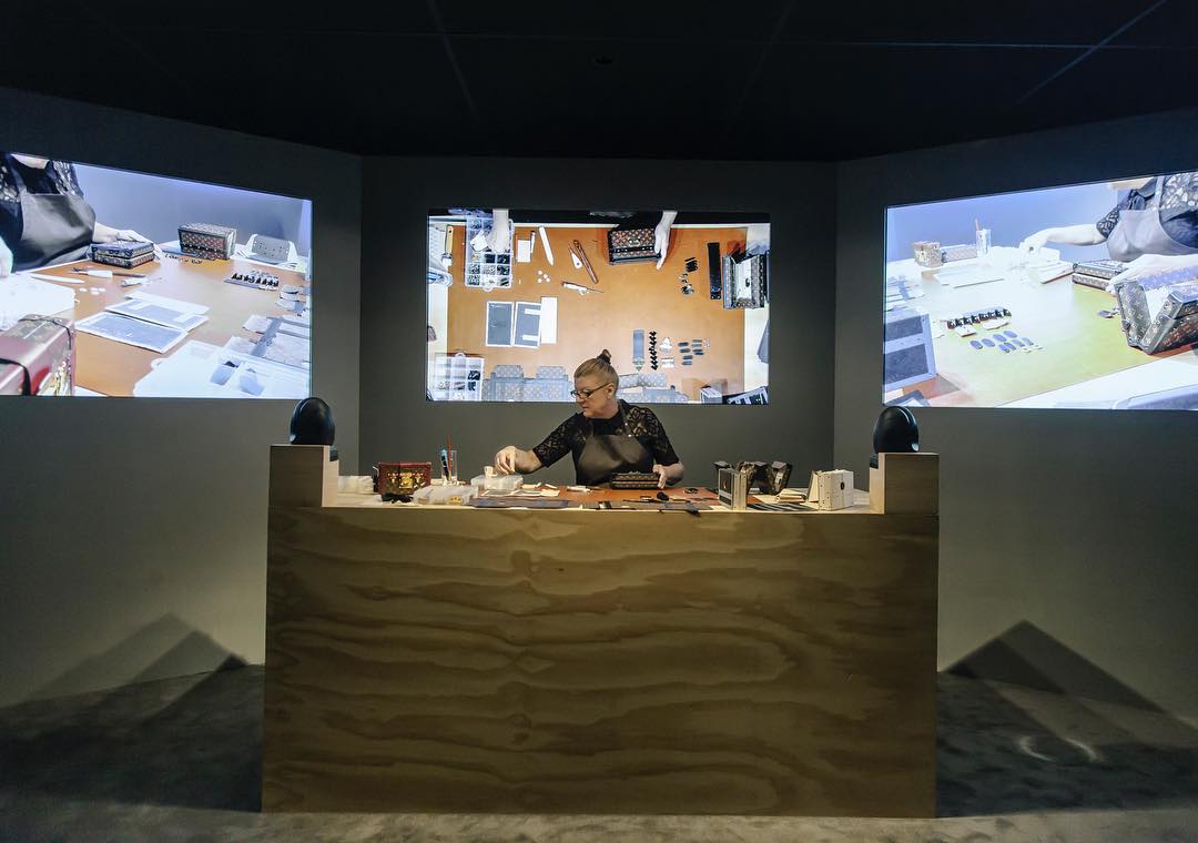 Artisan's Room di Pameran Time Capsule oleh Louis Vuitton / L'Officiel Indonesia