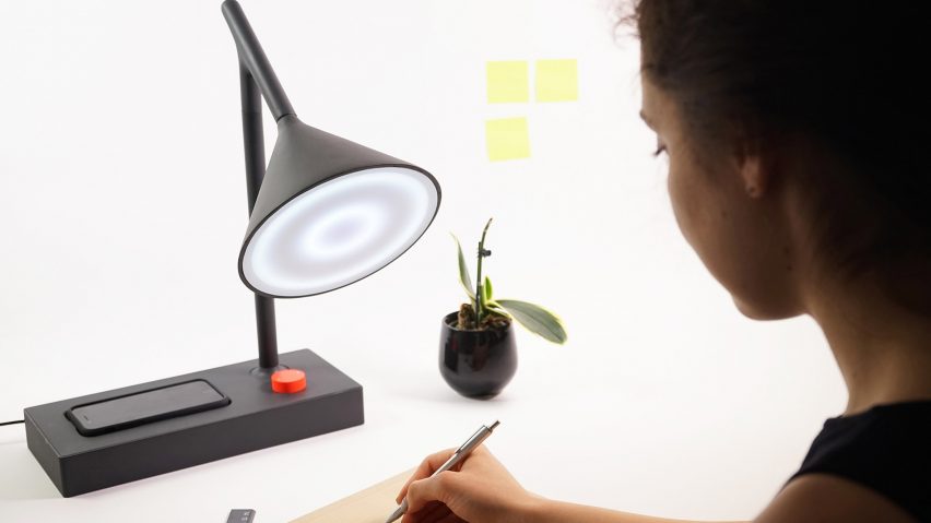 Produk lampu dalam koleksi Sidekicks oleh Matteo Bandi / Matteo Bandi / Dezeen