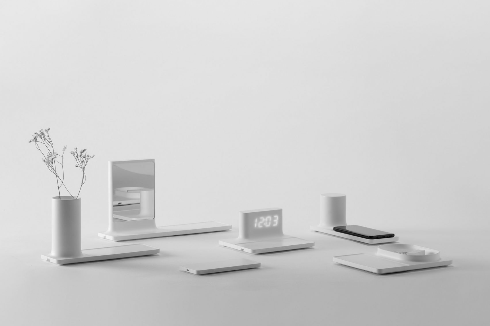 Koleksi On The Surface oleh Studio Pesi / Studio Pesi / Dezeen