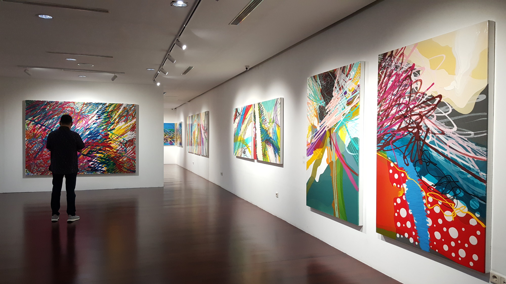 Jelajahi Kenangan Masa Kecil Bersama Arkiv Vilmansa