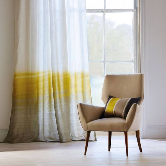 gorden warna cerah untuk ruangan yang ceria sekaligus elegan