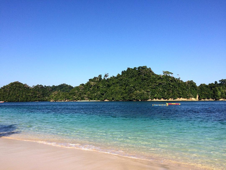 12 Pantai di Malang yang Wajib Dikunjungi