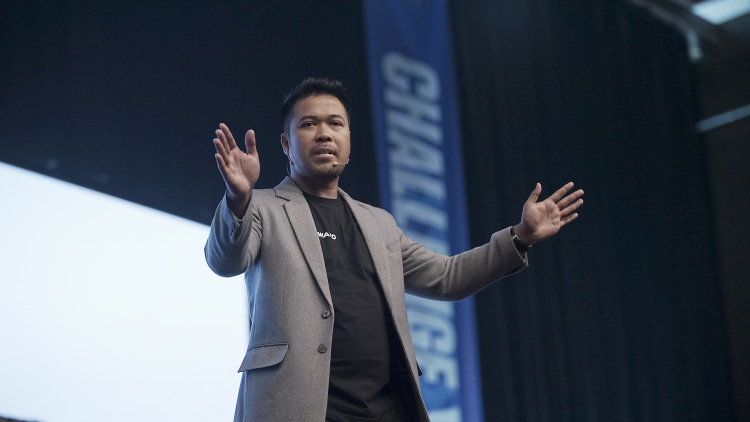 Forward: Seruan untuk Menyongsong Masa Depan Indonesia