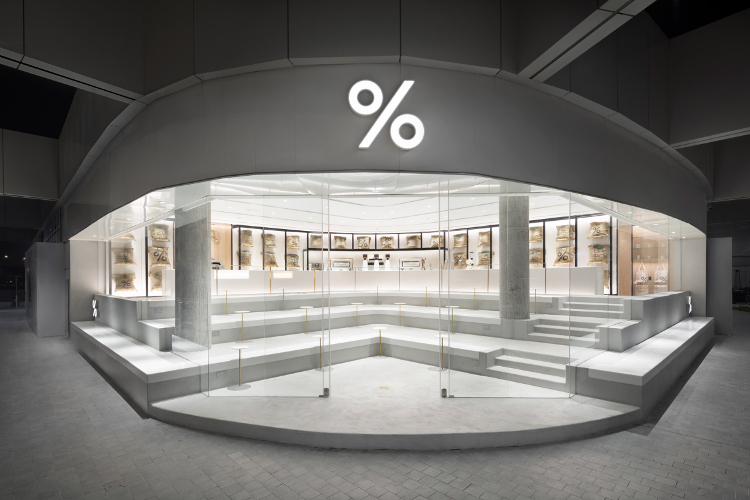 Kafe di Kuwait Karya Nendo Hadirkan Nuansa Futuristis