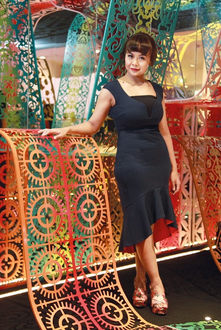 Designer's Showcase Casa: Tri Hikmawati W. Popon