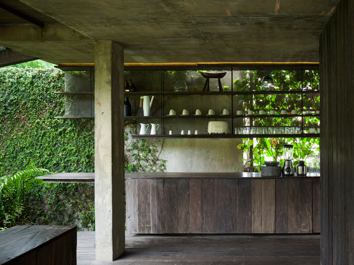 Ruang dapur di AM Residence / Cemal Emden / Aga Khan Trust for Culture