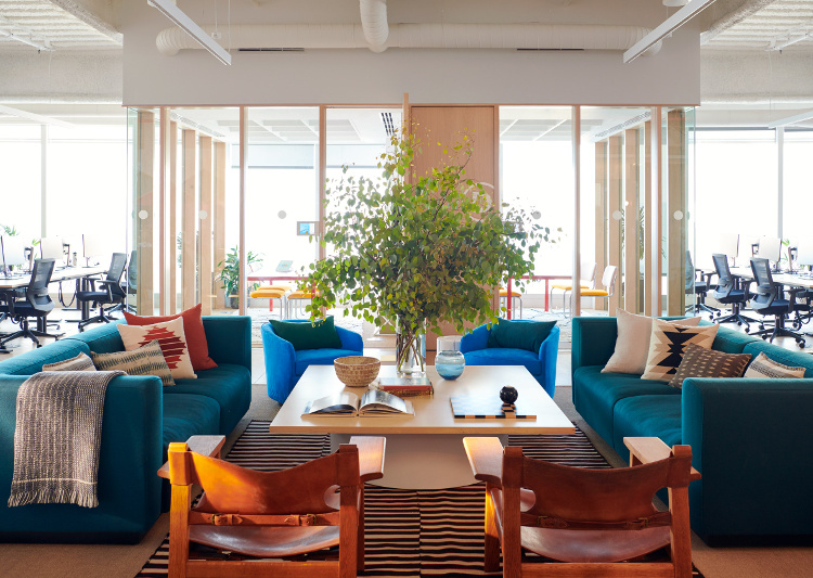 Warna Ceria di Headquarters WeWork San Francisco