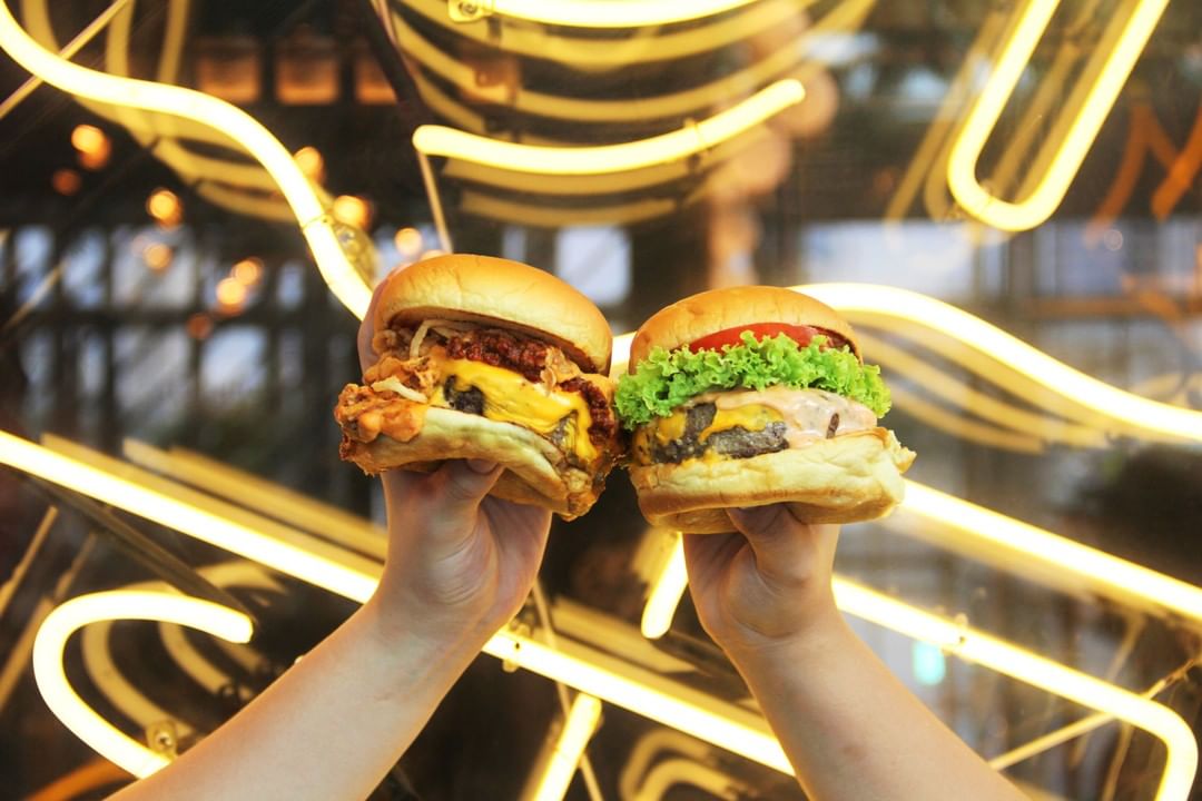 black tap, 5 Restoran Wajib di Singapura di 1 Tempat, Marina Bay Sands