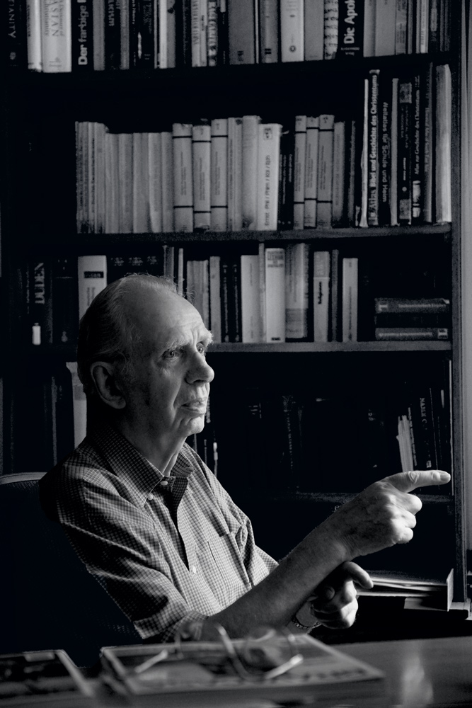 Mengenal Pandangan Romo Adolf Tentang Jakarta