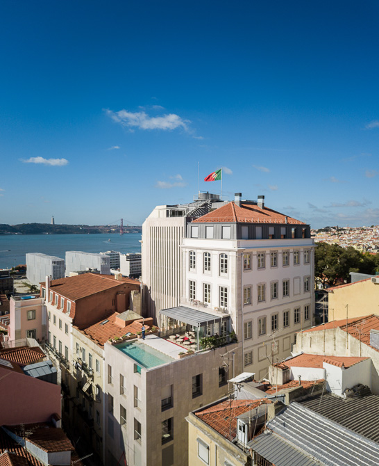 10 Bangunan Dengan Fasad Berpola Repetitif di Dunia