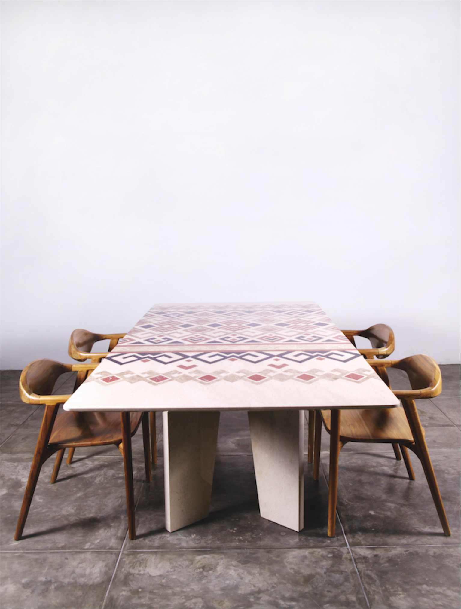 Hari Batik Nasional, Intip 10 Produk Bernuansa Batik