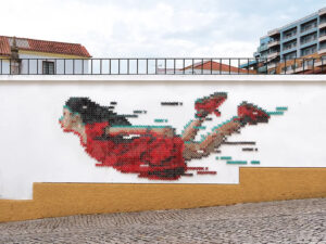 Menghias Jalanan Portugal Dengan Cross-Stitch
