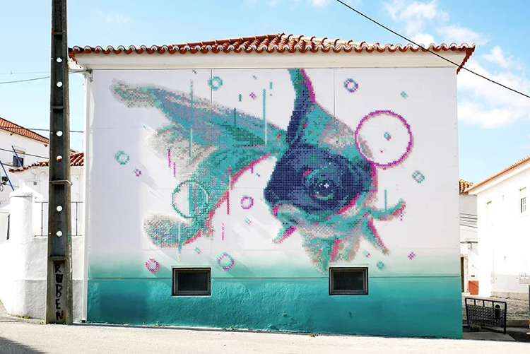 Menghias Jalanan Portugal Dengan Cross-Stitch