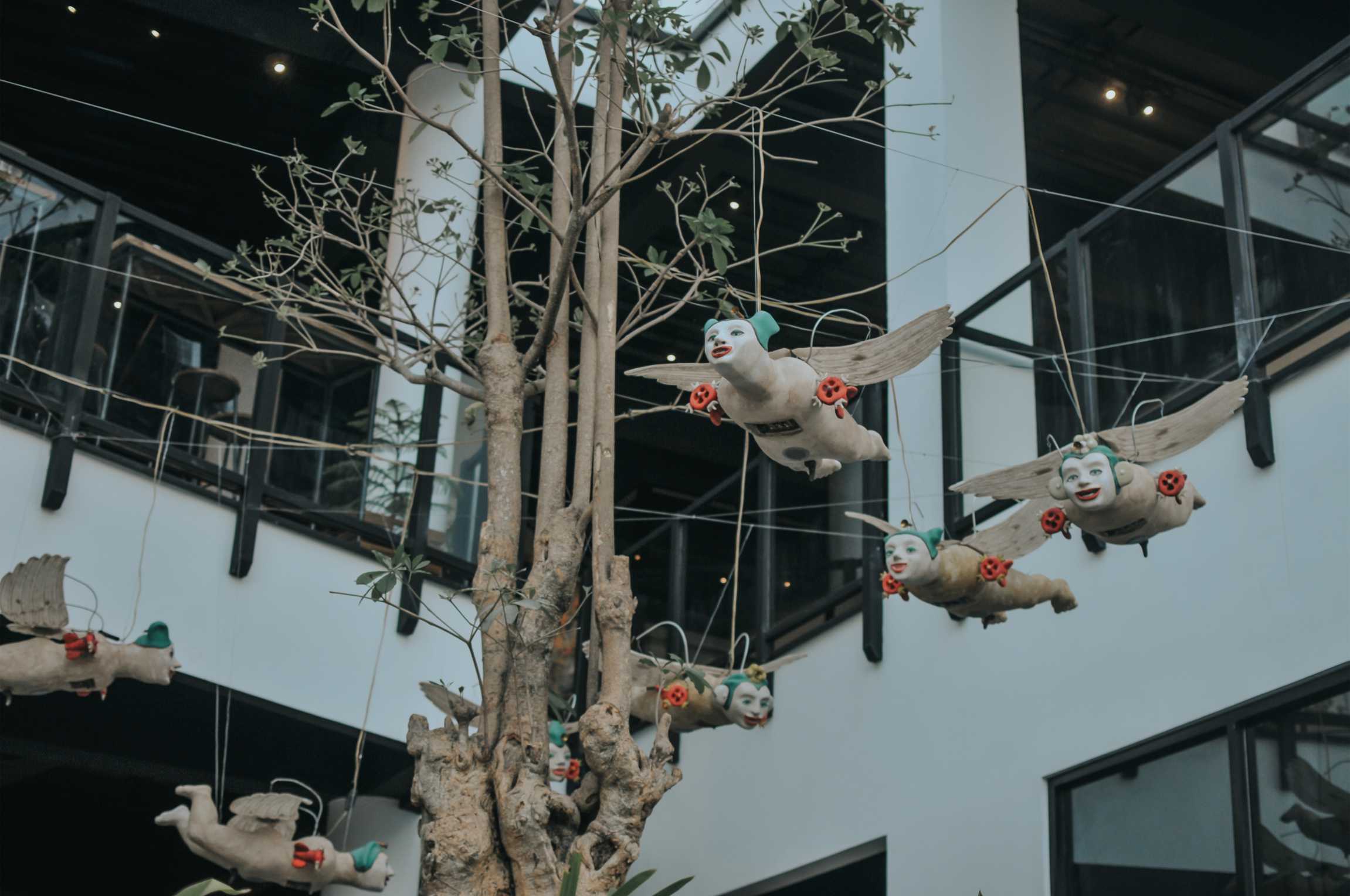 Tiga Galeri Dalam Satu Lokasi, Srisasanti Syndicate