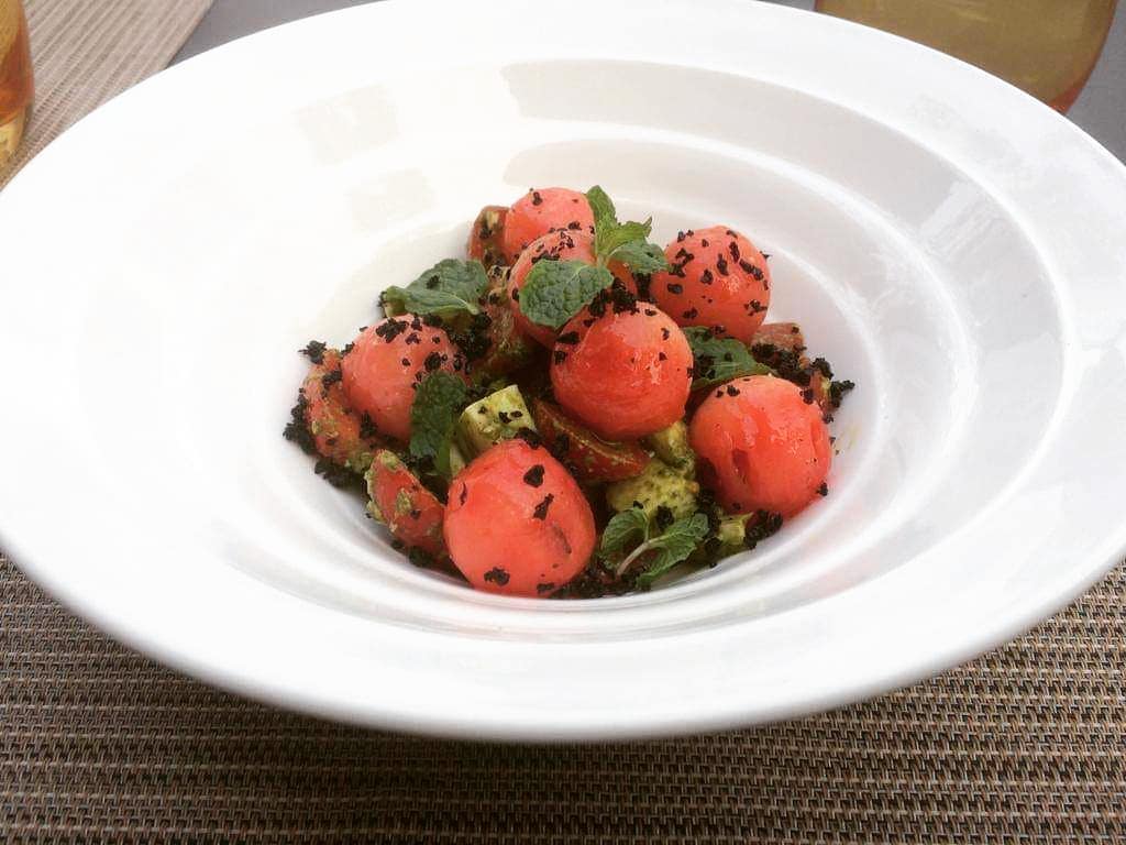 Persinggahan Tepat di Tepi Sungai Mekong, Laos