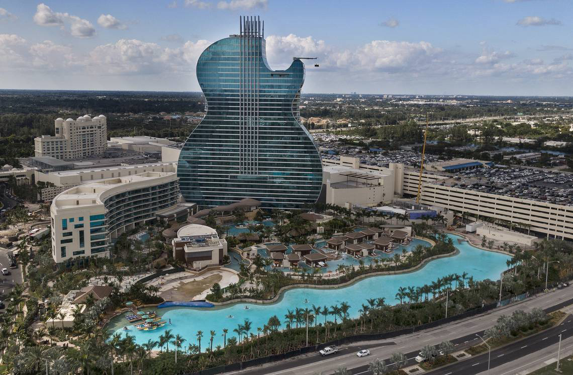 Ini Dia Hotel Berbentuk Gitar Pertama Di Dunia!