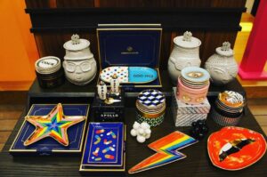 8 Tempat Berburu Hadiah Natal Mewah & Pasti Berkesan