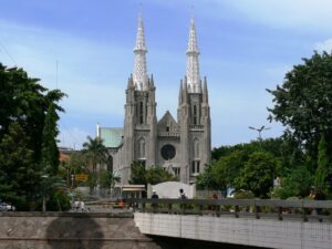 Wisata Religi di 5 Gereja Indonesia Tertua