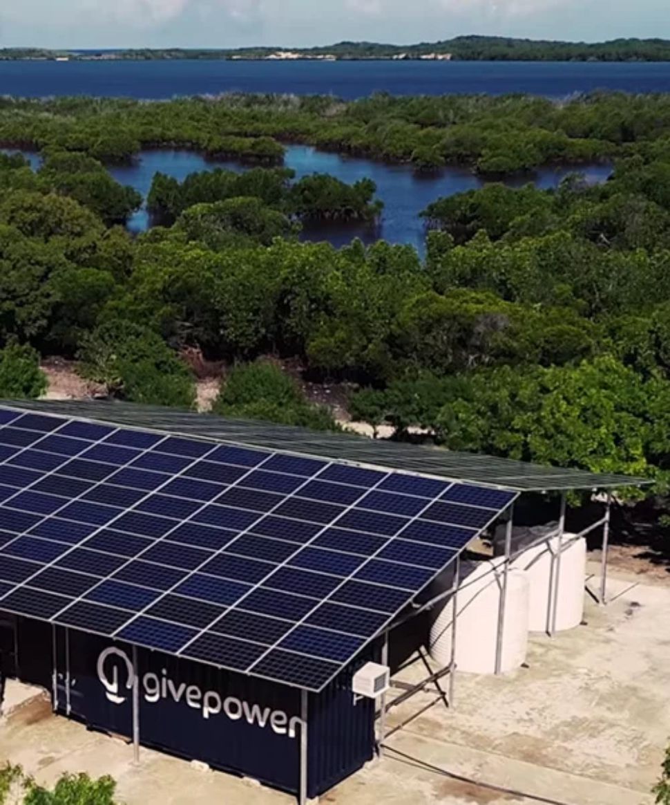 Hai Arsitek, Desa Ini Memiliki Penyulingan Air Mandiri