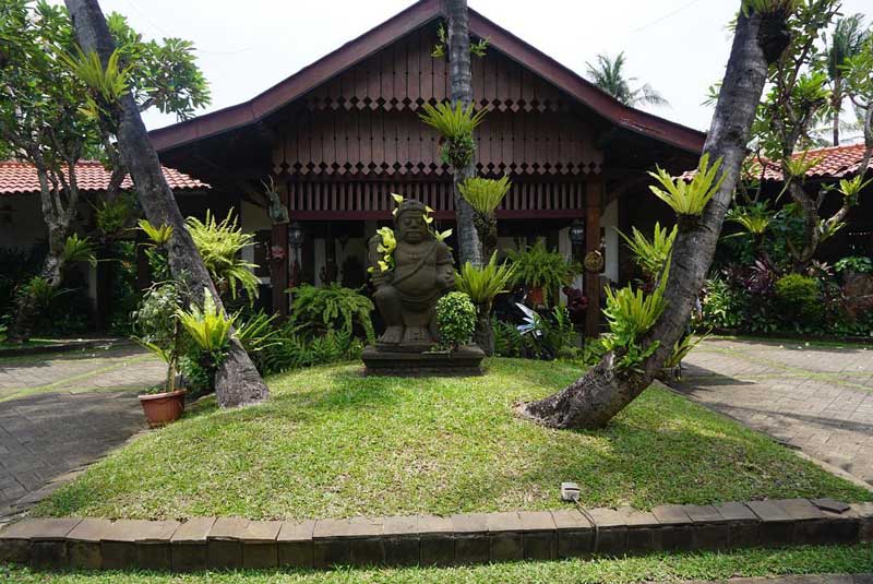Museum Tengah Kebun, Kemang