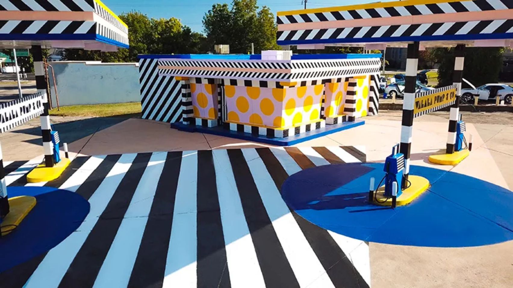 Walala Pump & Go, Instalasi Baru Karya Camile Walala