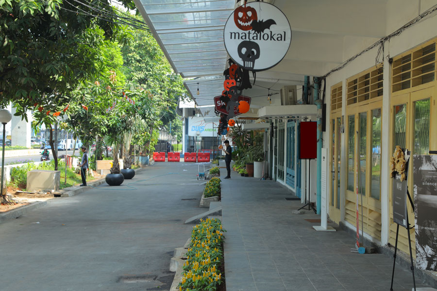 Halaman depan digunakan untuk ruang publik