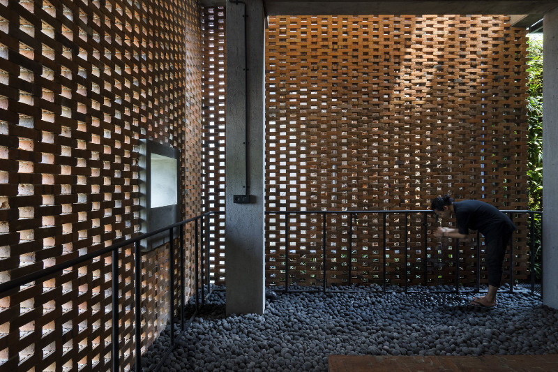 5 Tips Mendesain Musholla untuk Rumah Minimalis