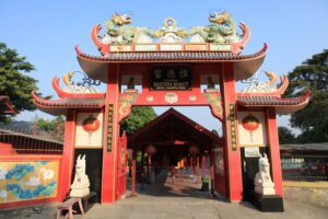 Wajib Tahu, 5 Kelenteng Bersejarah di Sekitar Jakarta